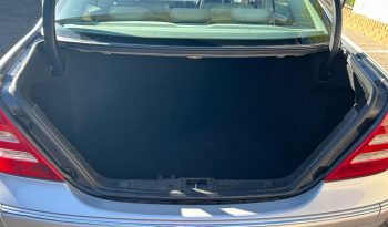 Mercedes Benz C180 Elegance full