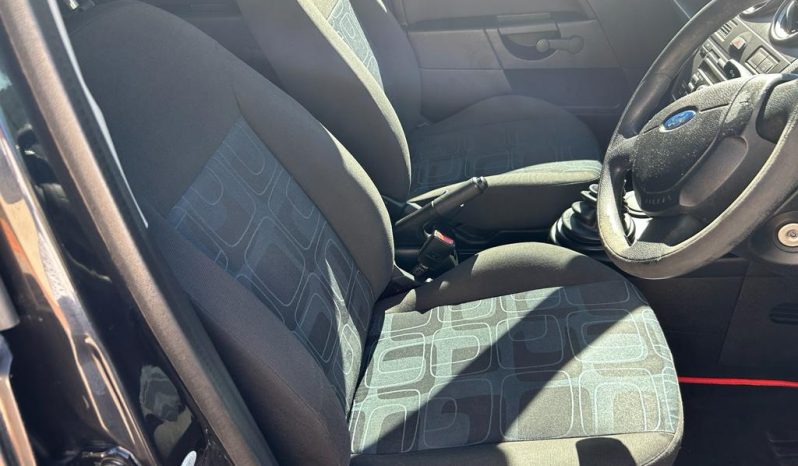Ford Fiesta 1.4 full