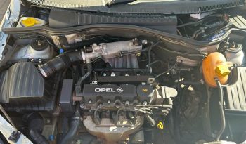 Opel Corsa Utility 1.4 full
