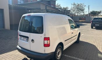 VW Caddy 1.6 full