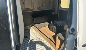 VW Caddy 1.6 full