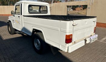 Mahindra Bolero full