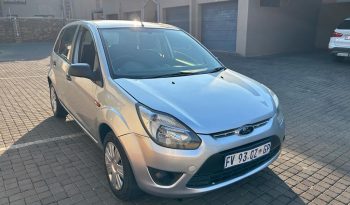 Ford Figo 1.4 full