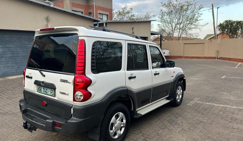Mahindra Scorpio 2.5 Suv full