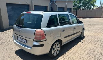 Opel Zafira 1.6 Seven Seater full