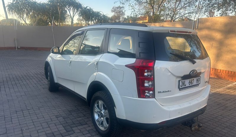 2012 Mahindra XUV500 Seven Seater full